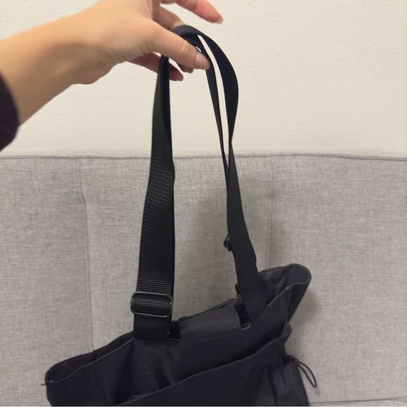 Tumi Black Tote Bag - Picture 10 of 10